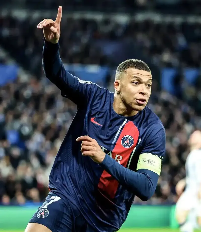 NG体育-姆巴佩新星领先优势明显表现突出，独行侠前途光明！